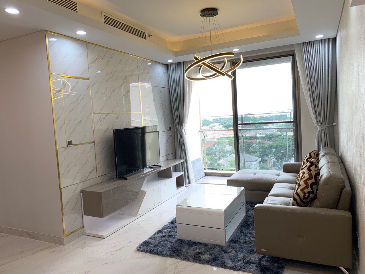 Cho thuê căn hộ Cao cấp Saigon South Residence, 3 phòng ngủ, Tặng phí quản lý 12 Triệu