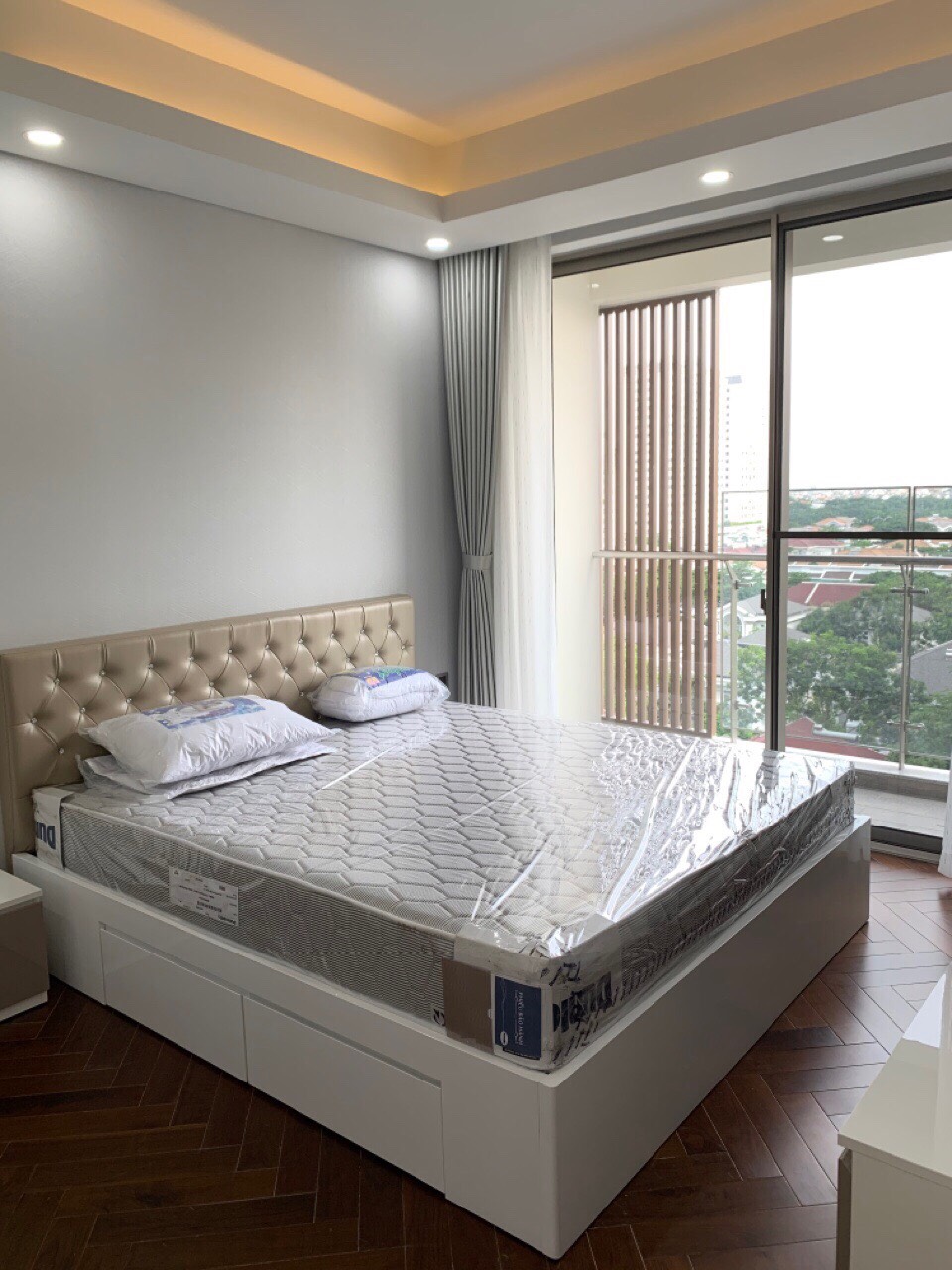 Cho thuê căn hộ Cao cấp Saigon South Residence, 3 phòng ngủ, Tặng phí quản lý 12 Triệu