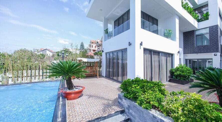 Villa trệt 2 lầu 5P,hồ bơi sân vườn 850m2 Thảo Điền