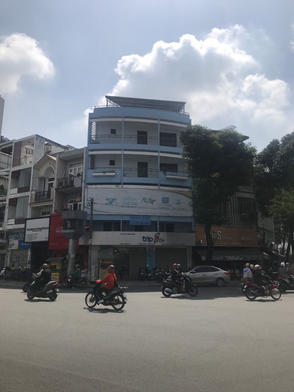 Cho thuê góc 2 mặt tiền Cống Quỳnh-Nguyễn Cư Trinh,Q1 làm văn phòng
