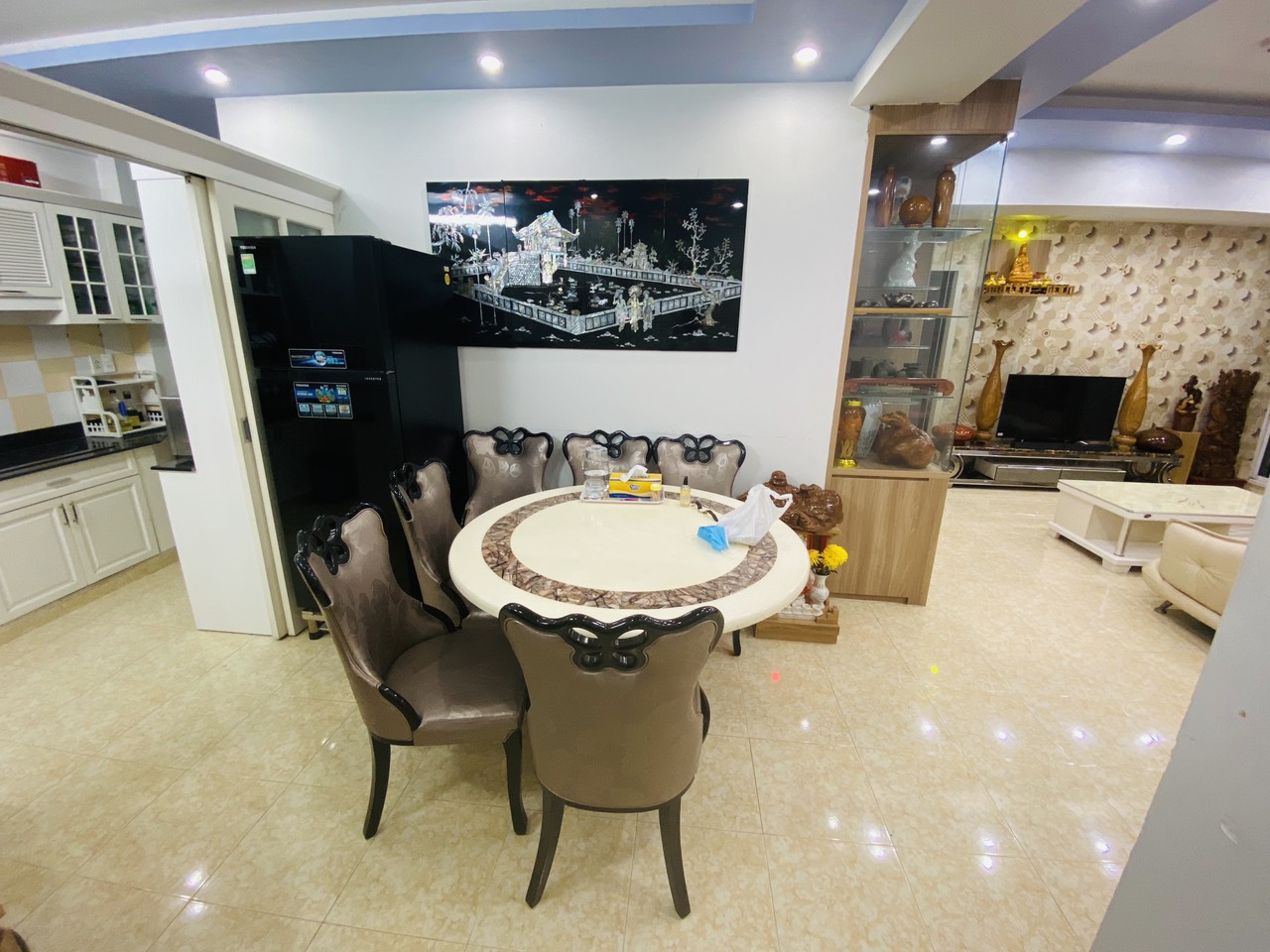 Cho thuê căn hộ Fortuna Kim Hồng, quận Tân Phú, DT 95m2 2PN, Full nội thất cao cấp như hình, giá rẻ 