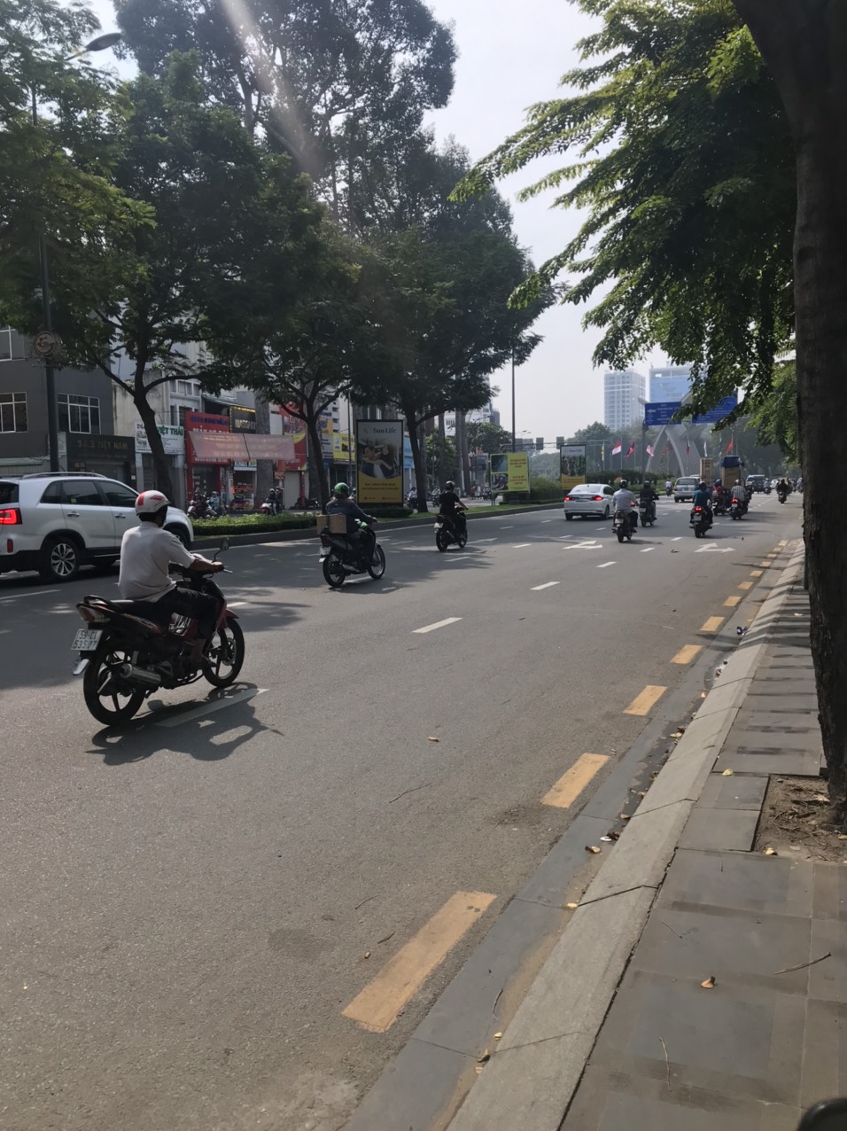  Cho thuê quán coffe đường Trường Sơn,Q Tân Bình Gía RẺ 50tr