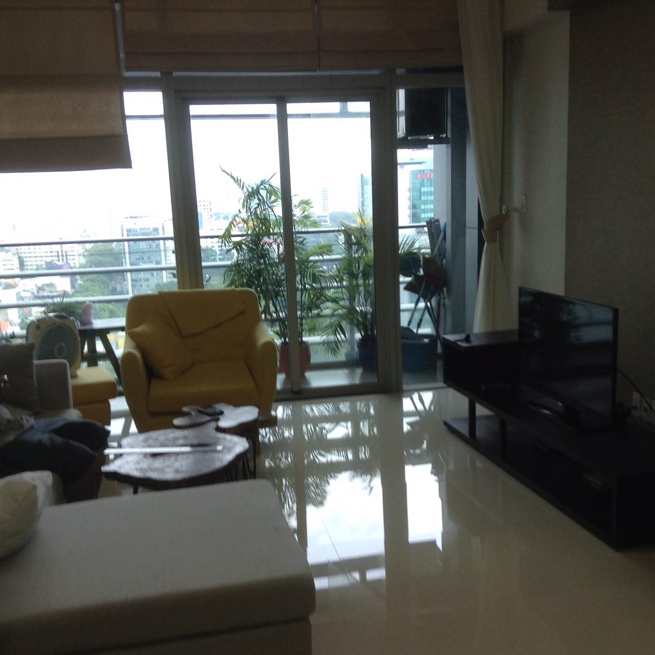 Cho thuê căn hộ 2 PN chung cư Sailing Tower, Quận 1, Tp.HCM diện tích 100m2  giá 25 Triệu/tháng