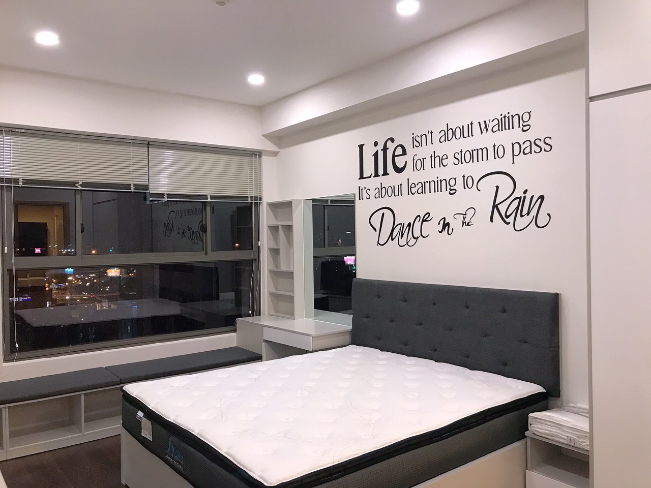 Cho thuê CH Saigon South Residences, 2PN, Mới 100%, Free phí quản lý