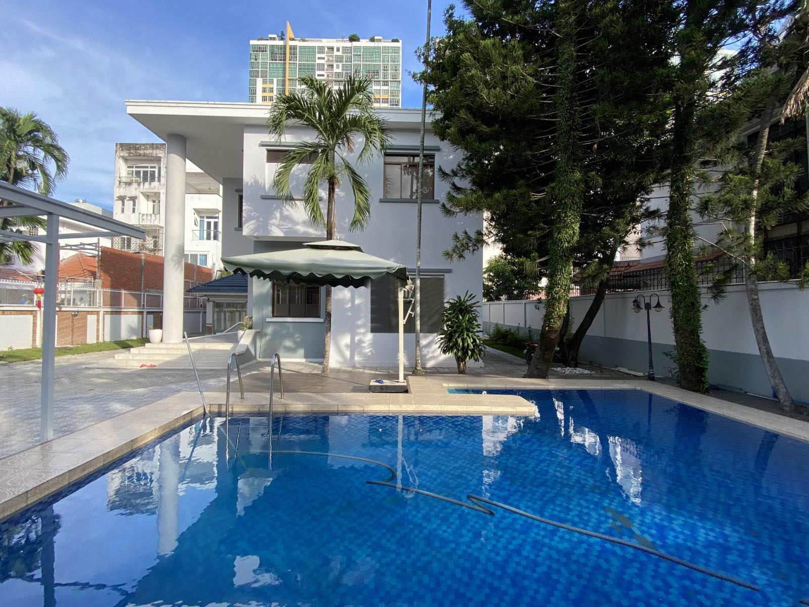 🔰Cho Thuê Villa sân vườn hồ bơi Thiết kế hiện đại 900m2 Nguyễn ư dĩ Thảo điền Quận 2 MS:630