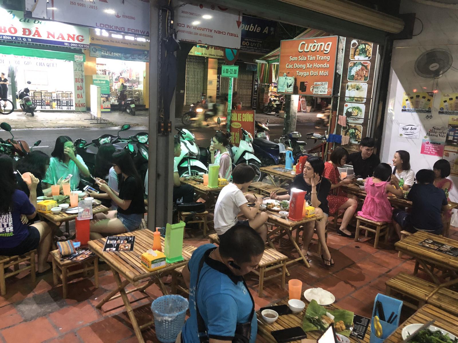 Chính chủ cần sang nhượng quán Bún đậu mắm tôm tại 411 Nguyễn Thái Bình - phường 12- Quận Tân Bình