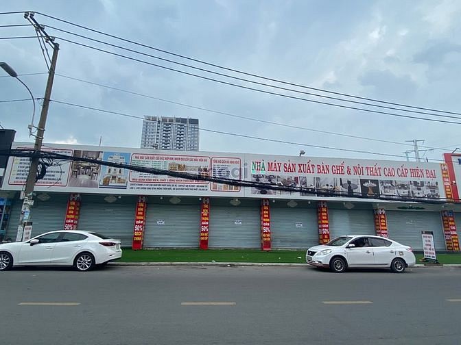 Cho thuê mặt bằng mặt tiền đường Đồng Nai, Phường 15, Quận 10.