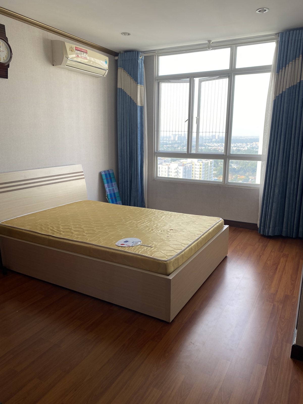Trang bị nội thất đầy đủ nên cần cho thuê căn hộ Giai Việt q8 115m2 với 2 phòng ngủ giá 11 triệu