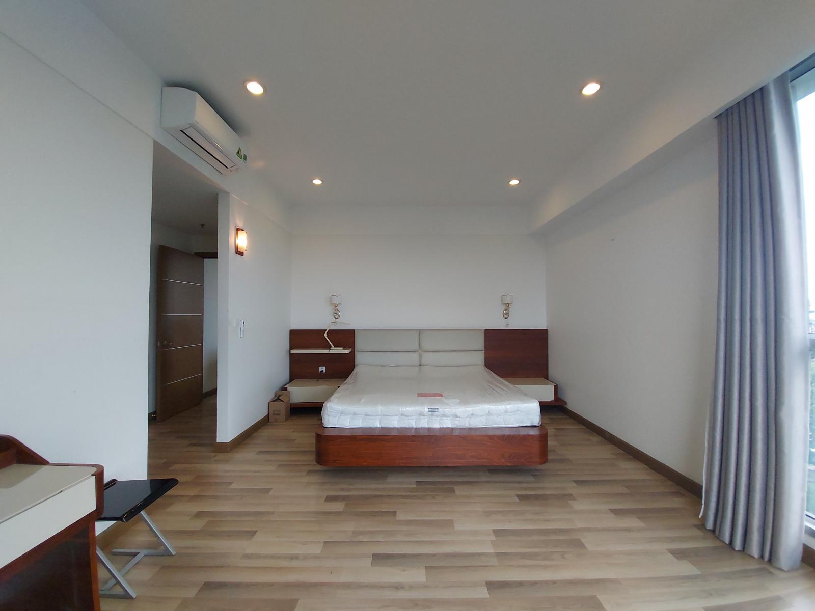 HÀNG HOT! Thuê căn hộ 3 phòng ngủ DT 125m2 Sài Gòn Airport Plaza đầy đủ nội thát #18 Triệu - Giữ chìa khóa căn hộ