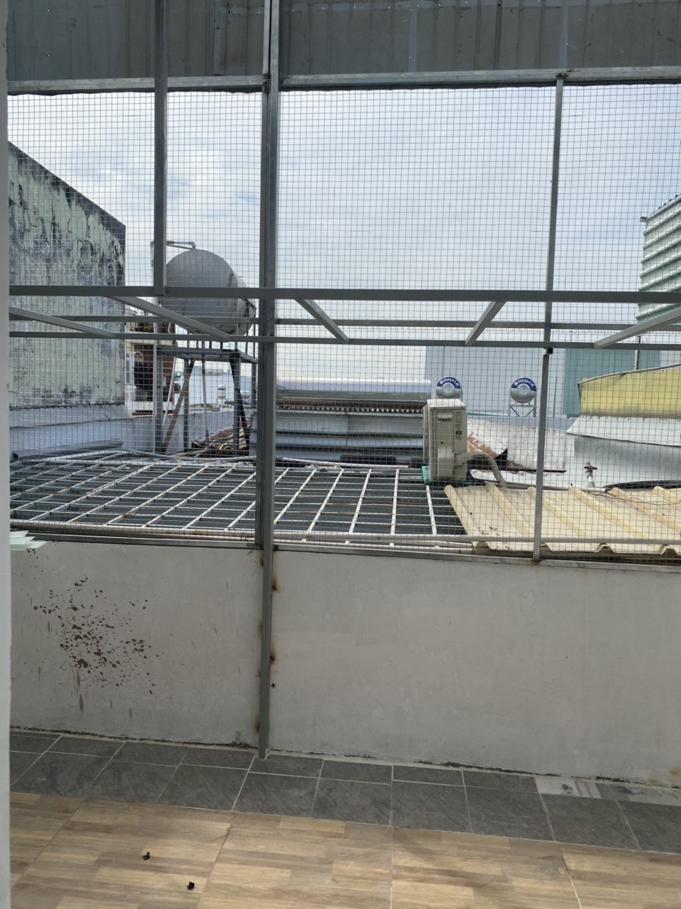Cho thuê phòng 20m2 mới 100% MT 102 Trần Văn Quang, P. 10, Tân Bình