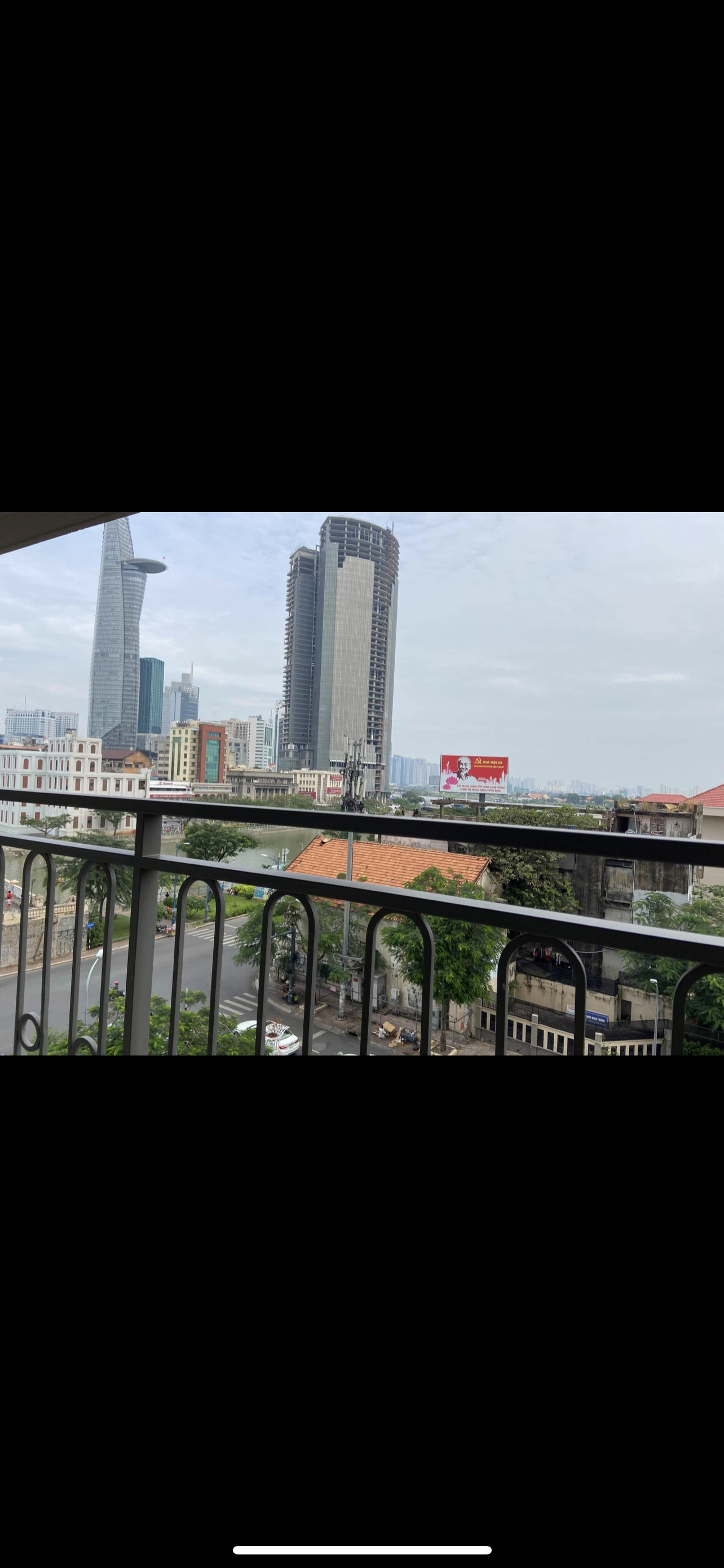 Cho thuê Officetel Saigon Royal 35m2 view Đông Bắc giá 12tr/th