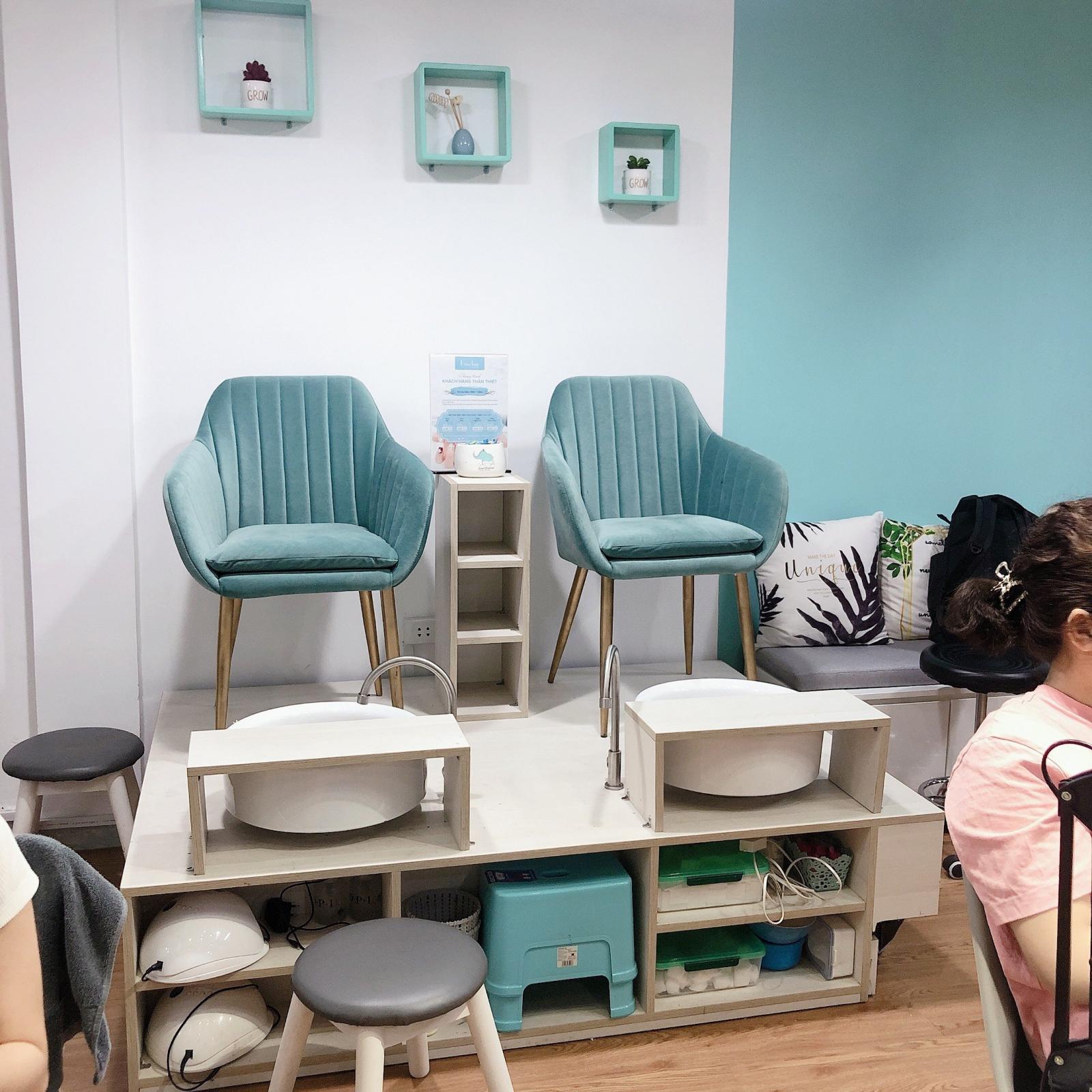 CẦN SANG GẤP TIỆM NAIL PHONG CÁCH HÀN QUỐC KIMCHEE BEAUTY TẠI QUẬN 10  ,TP HỒ CHÍ MINH