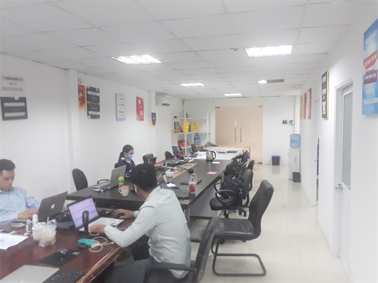 Cho thuê văn phòng ở Võ Văn Tần, Quận 3, 95m2 - 27 triệu
