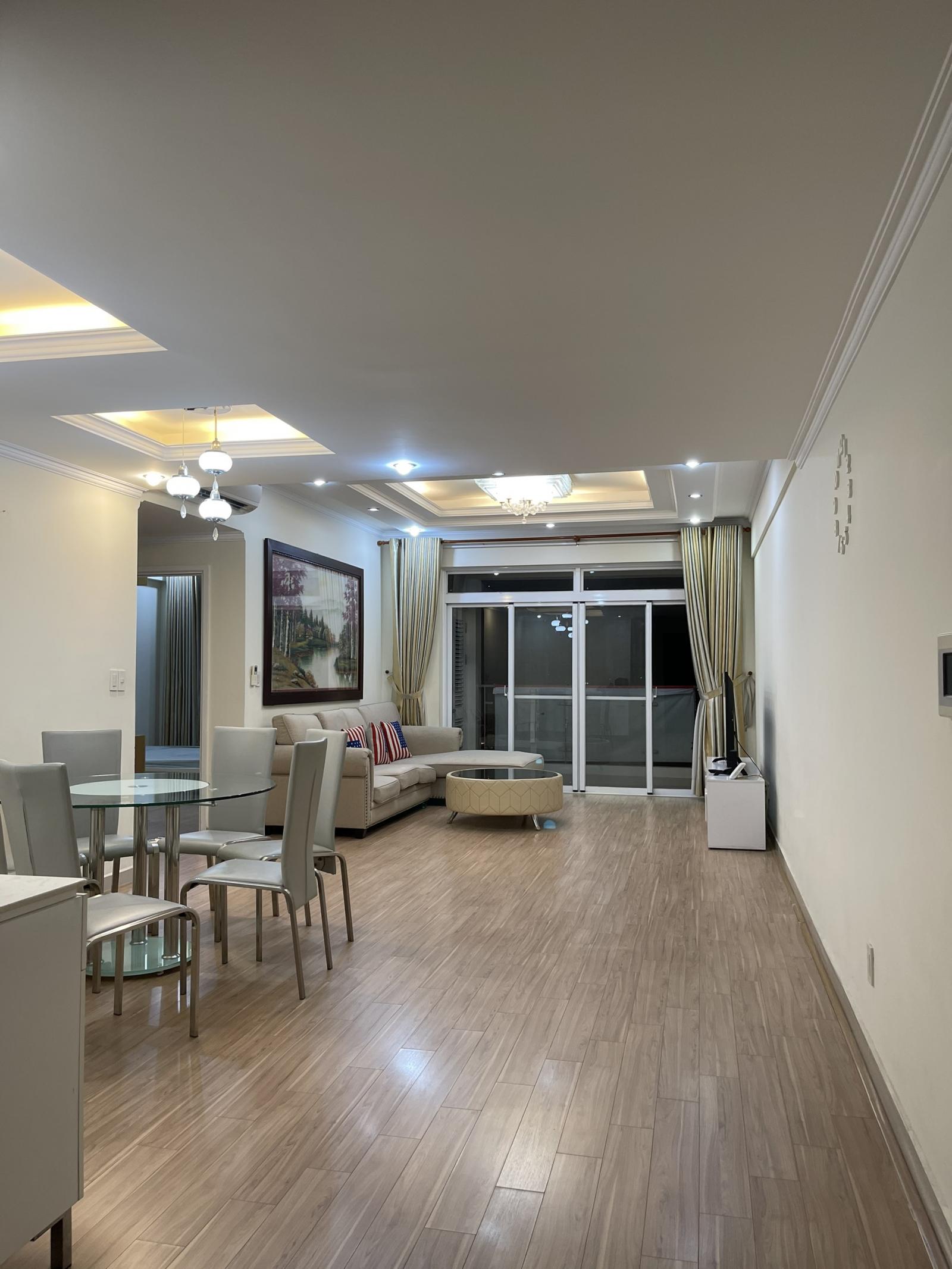 Cần cho thuê căn hộ Riverside Residence ,Phú Mỹ Hưng giá 30tr/tháng LH:0909052673 Nguyệt 