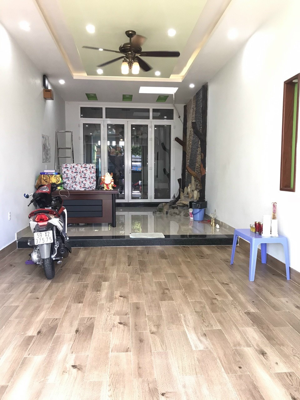 Cho thuê nhà mặt phố tại Đường 5, Phường Phước Bình, Quận 9, Tp.HCM diện tích 95m2  giá 10 Triệu/tháng