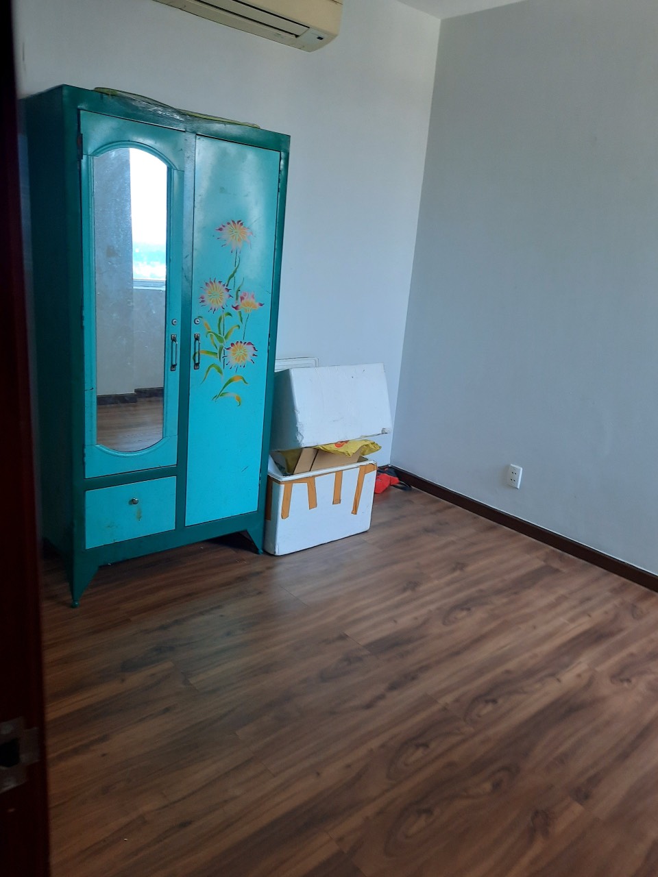 Cần cho thuê căn hộ 6B Intresco góc Phạm Hùng Nguyễn Văn Linh, Xã Bình Hưng Huy