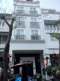 Cho thuê khách sạn Phú Mỹ Hưng, quận 7, phòng đẹp, mới, giá rẻ 90tr/tháng.