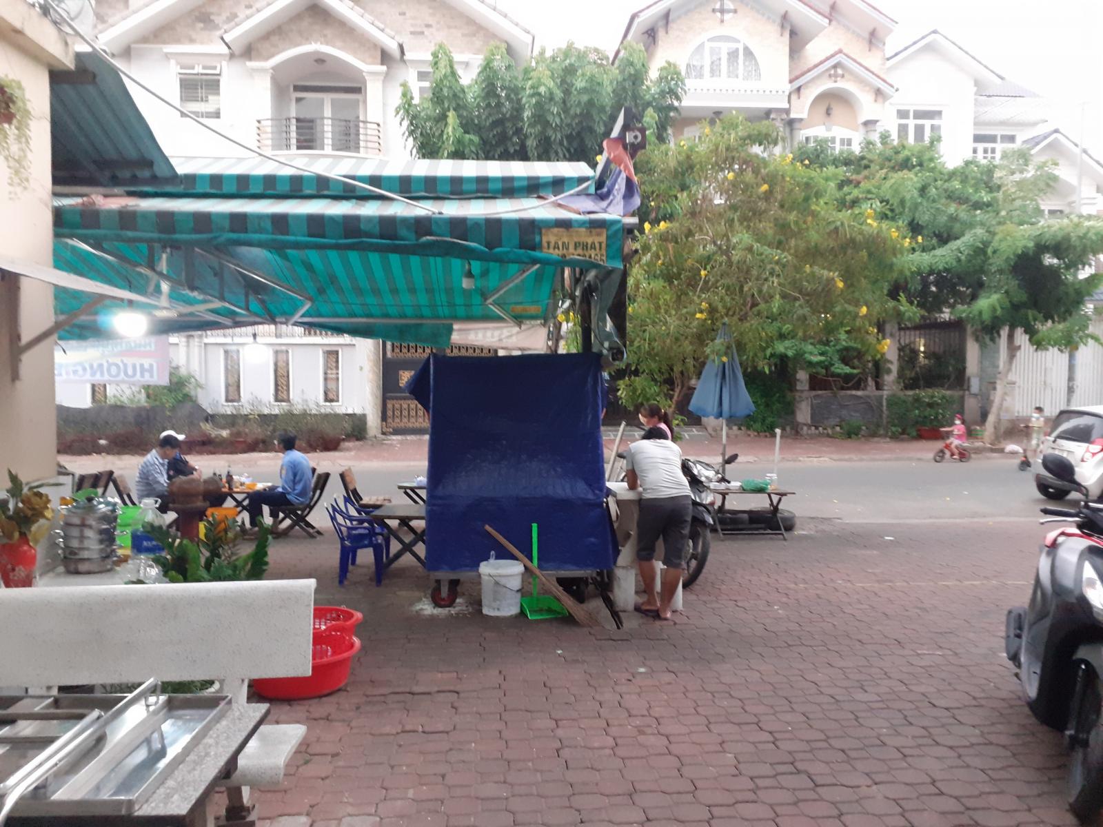 Cho thuê mặt bằng bán đồ ăn sáng trước Chung cư An Hòa, Q7- 4tr/tháng