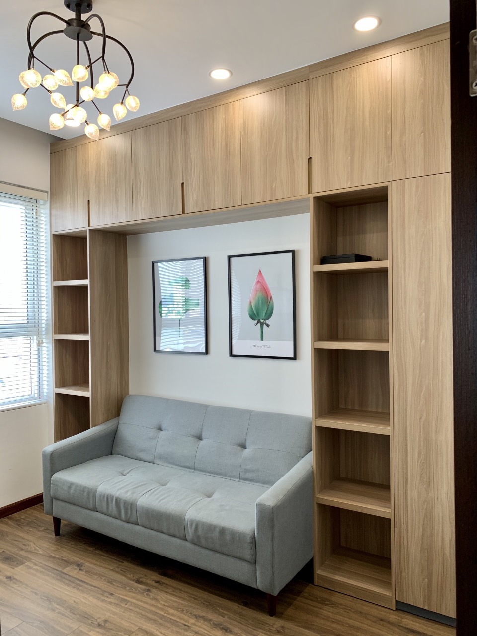 Cho thuê căn hộ Richstar Tân Phú, DT 91m2 3PN-2WC, có nội thất như hình, giá cực rẻ 