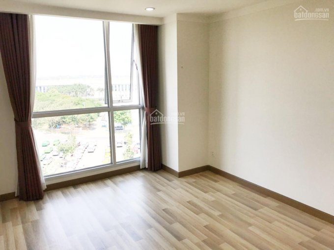 Cho thuê căn hộ chung cư  Botanic, quận Phú Nhuận, 3 phòng ngủ, nhà thoáng mát giá 15 triệu/tháng