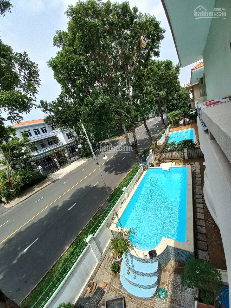 Cho thuê gấp biêt thự khu Compound Phú Gia trung tâm khu Vip của Phú Mỹ Hưng Q.7 nhà có hồ bơi giá rẻ