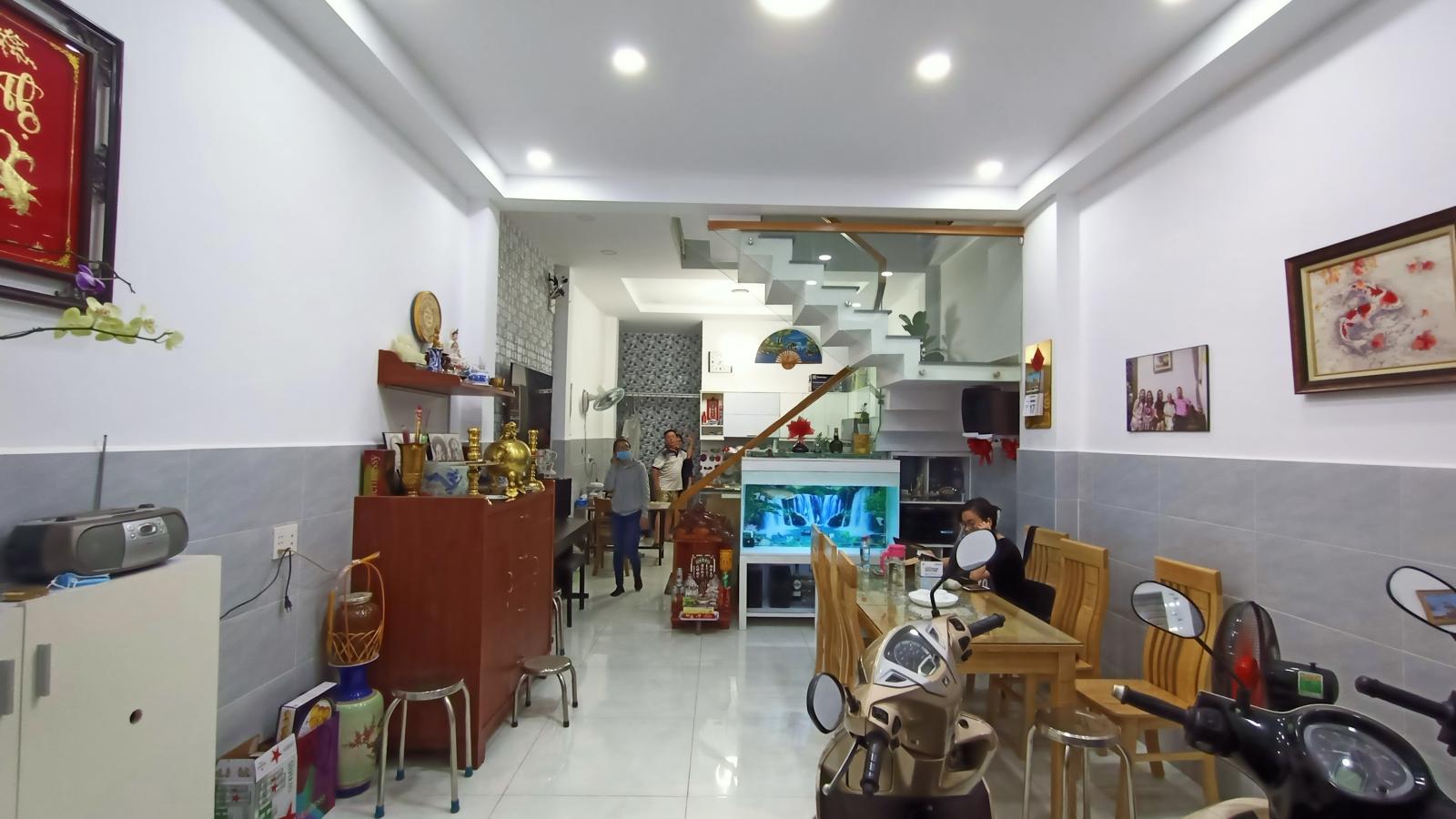Bán nhà Nguyễn Quý Anh,P.TSN,Q.Tân Phú 54M2 2T 2PN nhà mới đẹp vào ở ngay giá 4tỷ9