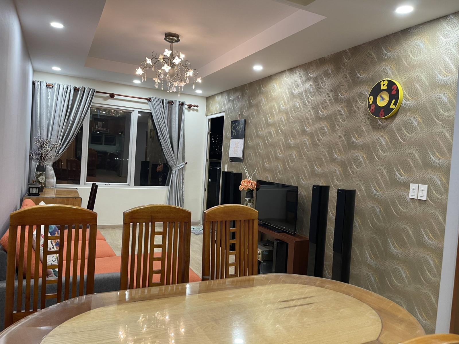 Cho thuê CH chung cư tại dự án The Morning Star Plaza, Bình Thạnh, TP.HCM, DT 90m2 giá 11.5tr/th