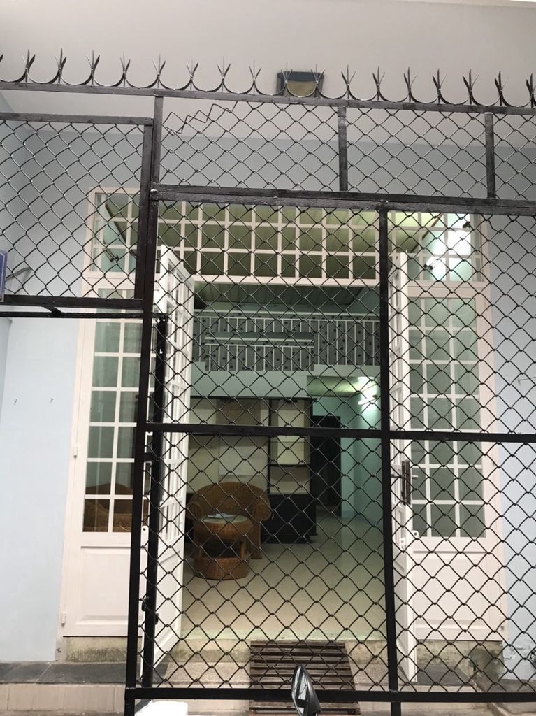 Nhà HXT Nguyễn Hữu Tiến, 4x16m, trệt, lửng, 3PN, nhà mới