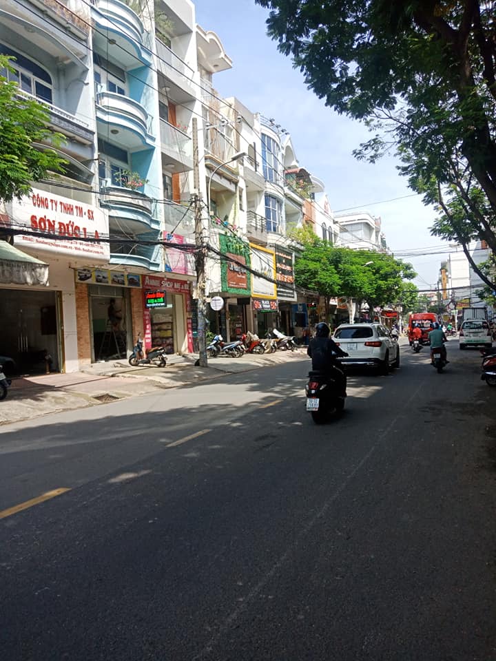 Cho thuê MT khu Bàu Cát đường Nguyễn Hồng Đào, Q Tân Bình