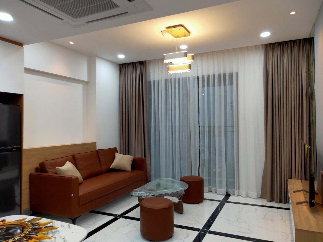 Căn hộ Phú Hoàng Anh bảng giá cho thuê & bán căn hộ mới nhất. LH 0947535251