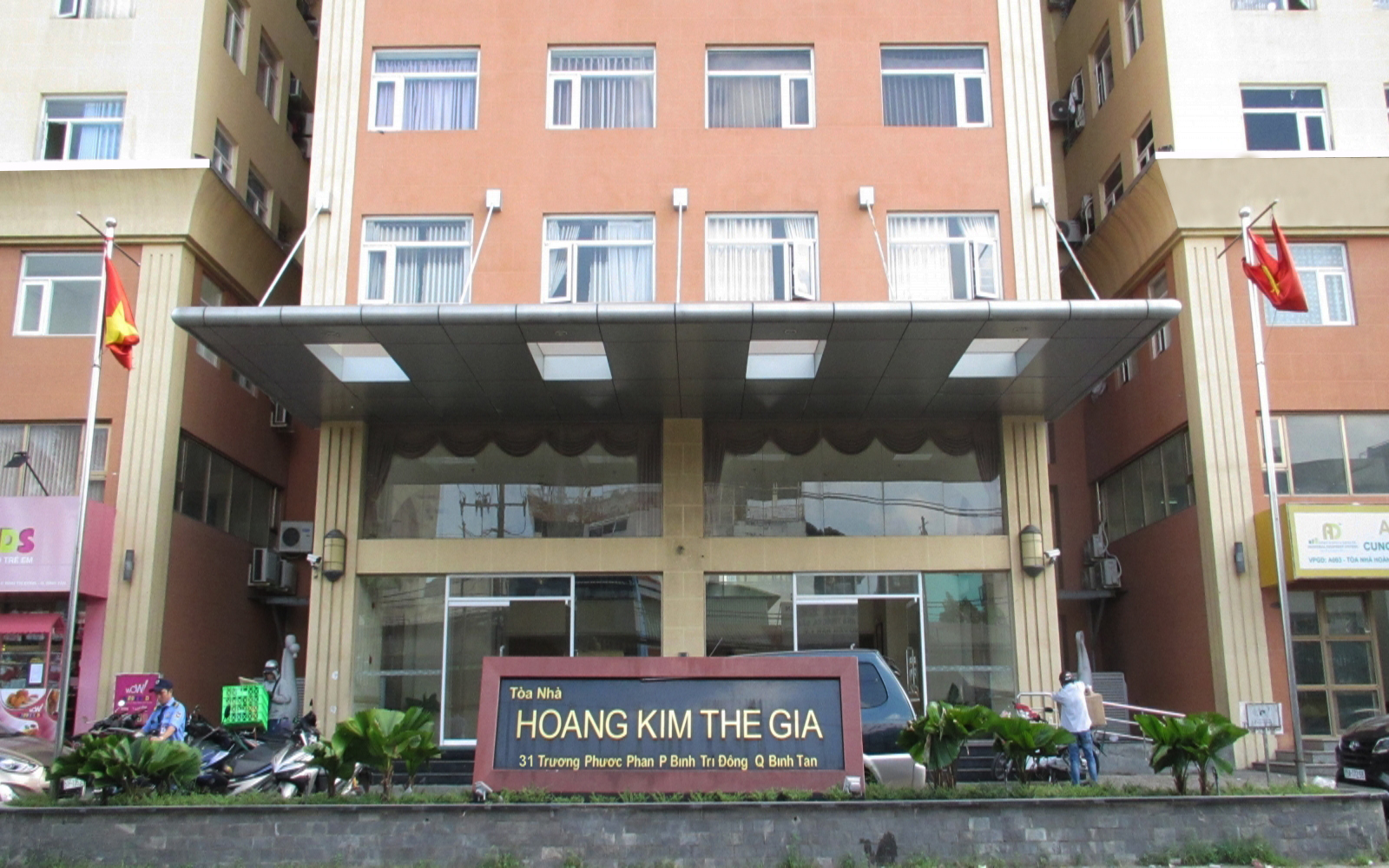 Cho thuê căn hộ Hoàng Kim Thế Gia DT 75m2, 2PN , 2WC, có nội thất 7.5 tr/th 0902855182
