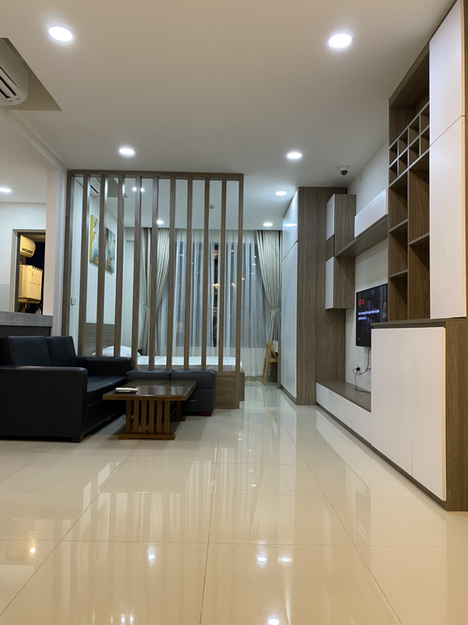 Căn hộ 1PN-50m2 full nội thất chung cư Botanica Premier Hồng Hà giá chỉ 14tr/th bao phí . LH 0932192028-Ms.Mai để xem nhà