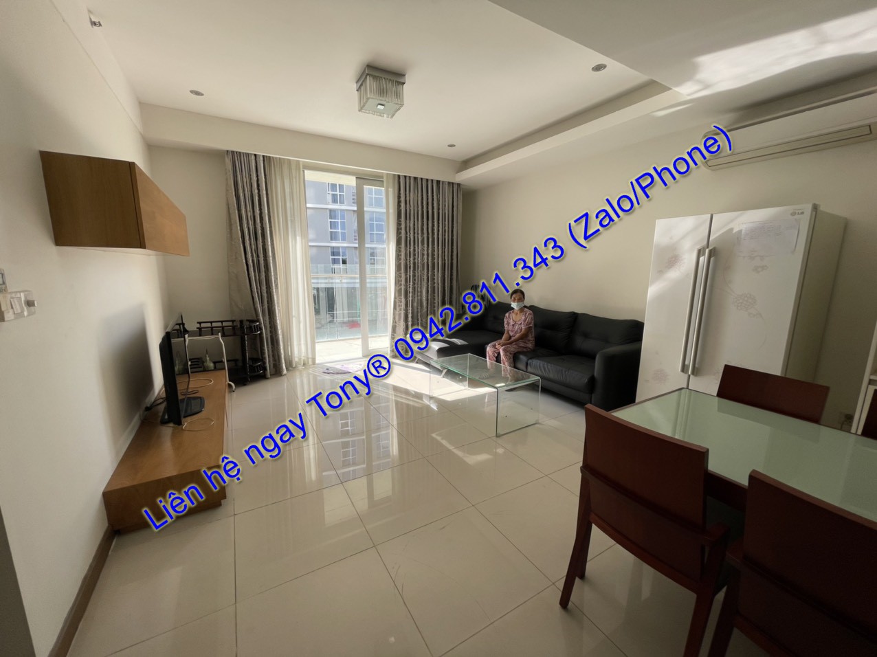 Thuê căn hộ 2 phòng ngủ tầng cao full tiện nghi Sài Gòn Aiprort PLaza chỉ 15 Triệu Tel 0942.811.343 Tony (Zalo/Phone) đi xem