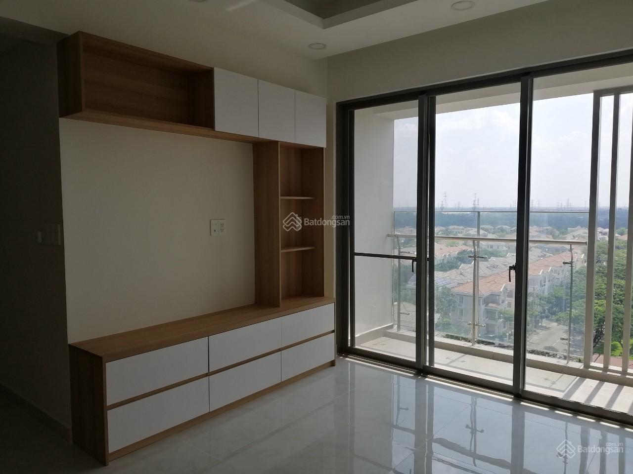 Cho thuê căn hộ Hưng Phúc, 98m2, 3PN, nhà đẹp, đầy đủ nội thất, giá 21 triệu,. LH: 0914 241 221 Ms Thư