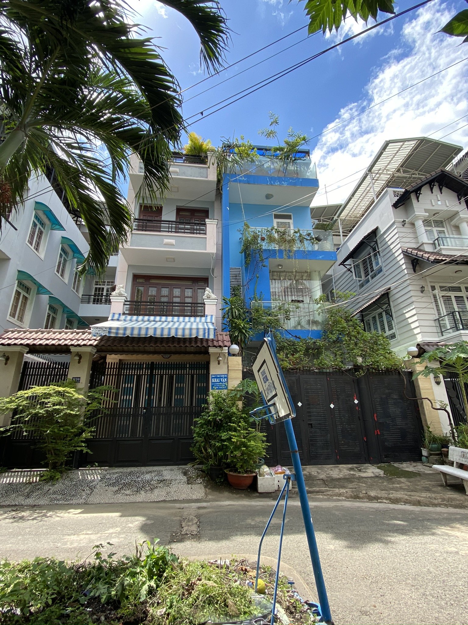 Nhà cho thuê mặt tiền Nguyễn Công Trứ quận 1. DT: 288m2 giá chỉ 70 triệu