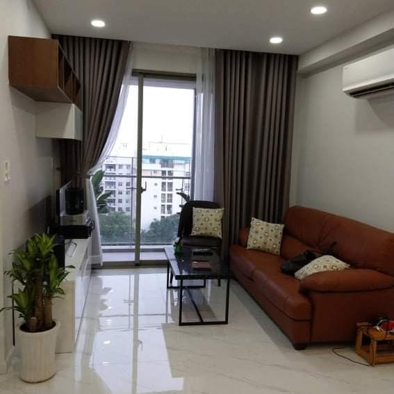 Bán căn hộ Cảnh Viên1, Phú Mĩ Hưng lầu cao, view 3 hướng thoáng mát giá cả hợp lý. Lh: 0901185136