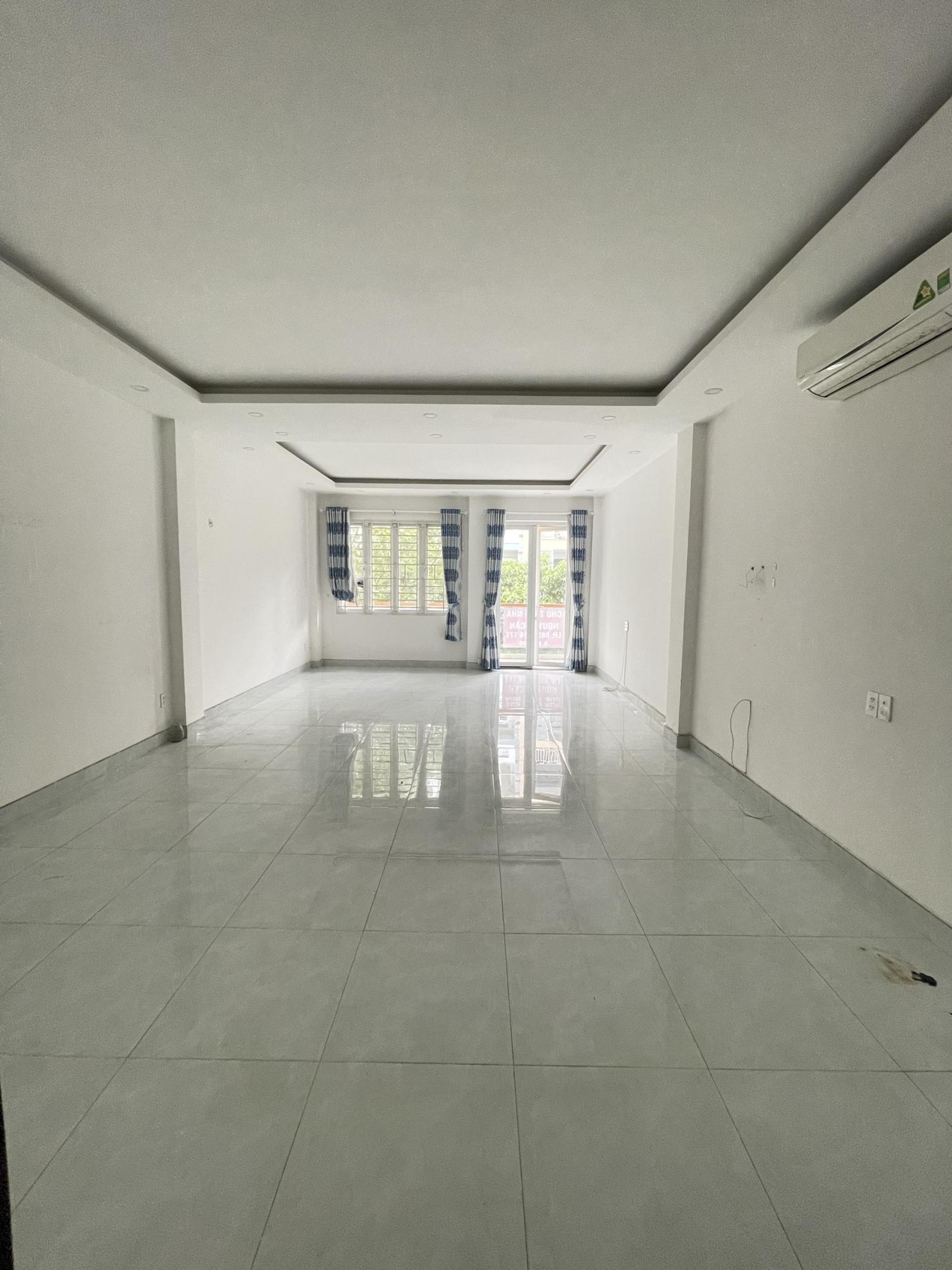 Nhà Mặt Tiền đường Lý Tự Trong: Trệt 5 Lầu Thang Máy, PCCC: Phù hợp Nhà Hàng, Karaoke, Khách sạn