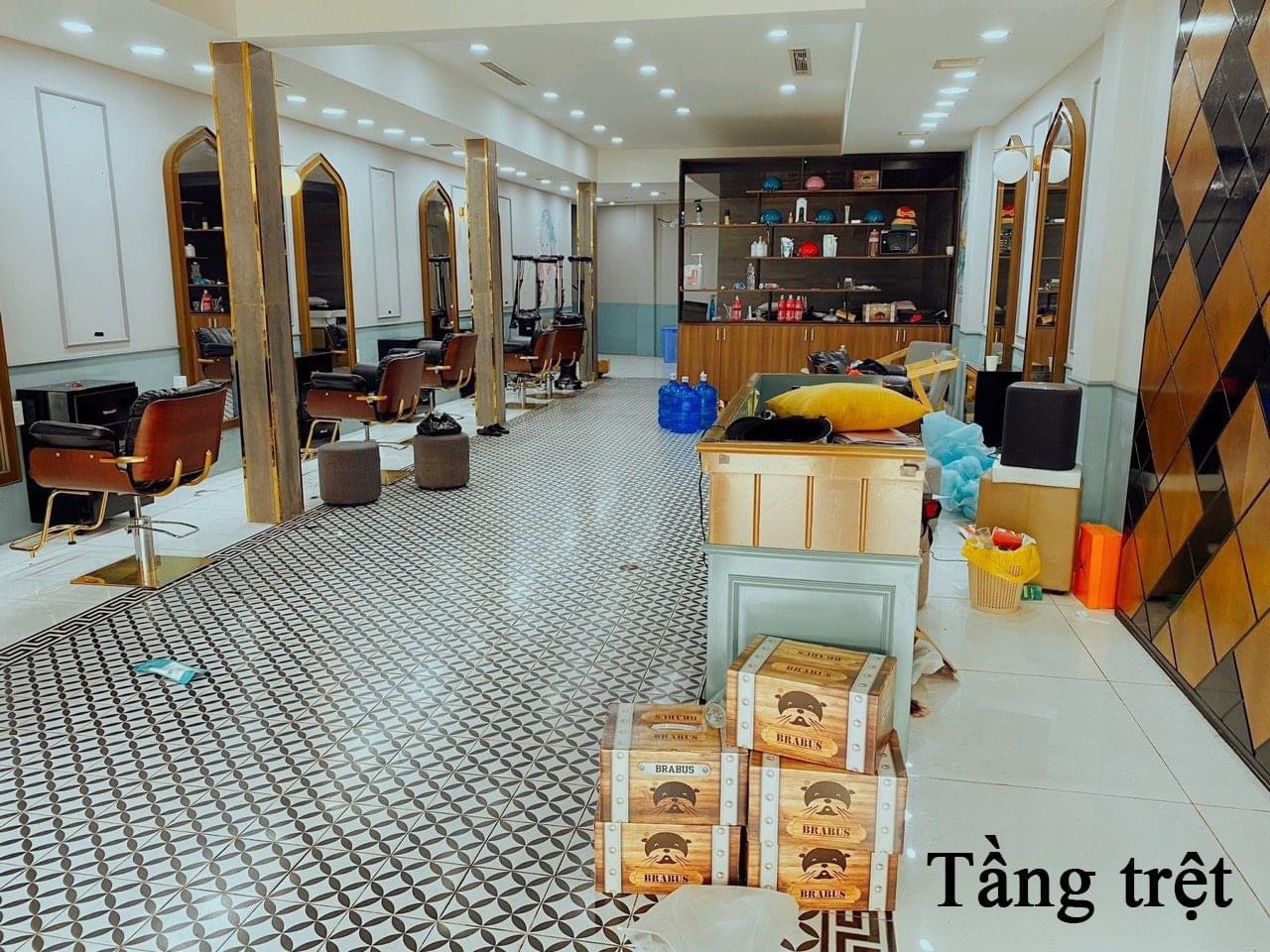 Cho thuê 3TẦNG MTgần Nguyễn Cư Trinh,Q1 300M2 NHÀ MỚI GIÁ RẺ