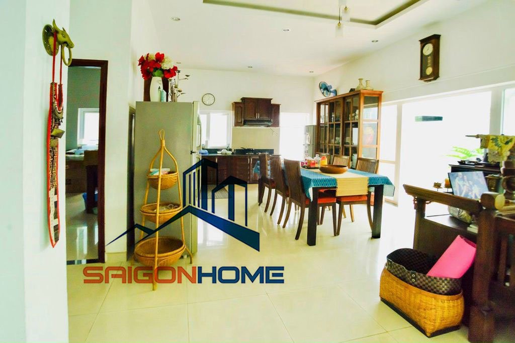 Cho thuê villa compound Nguyễn Văn Hưởng 10x20m sân vườn