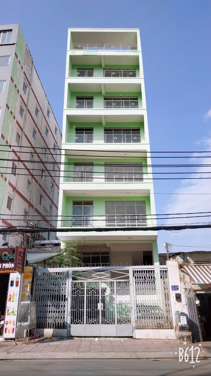 Cho thuê Building RẺ 180tr Đ. Nguyễn Xí Bình Thạnh 7.2*20m Hầm 7 Lầu TM.