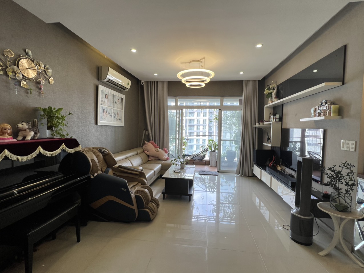 Cho thuê căn hộ cao cấp Riverside diện tích 98m2 2PN giá thuê 19 triệu. LH 0916.555.439