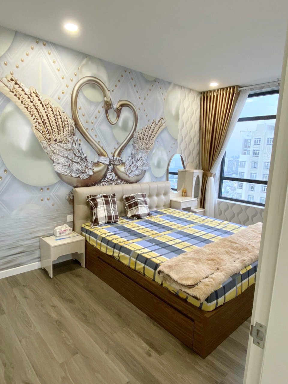 Cho Thuê Căn hộ 3 PN central premium 854 Tạ Quang Bửu 97m2  P5 Q8