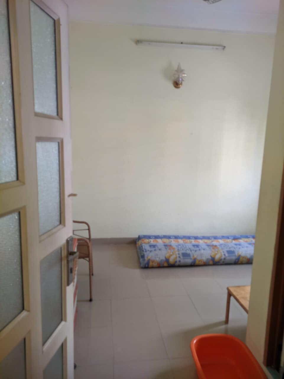 Quận 10, Cho thuê phòng 1 người ở, toilet riêng, phòng tiện nghi, sạch sẽ,máy lạnh,thoáng mát..