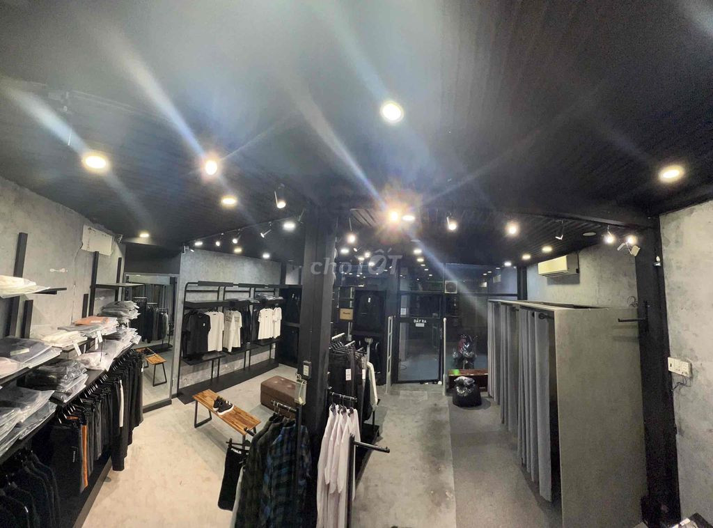 Nhà mặt tiền đường Nguyễn Trọng Tuyển - Quận Phú Nhuận 