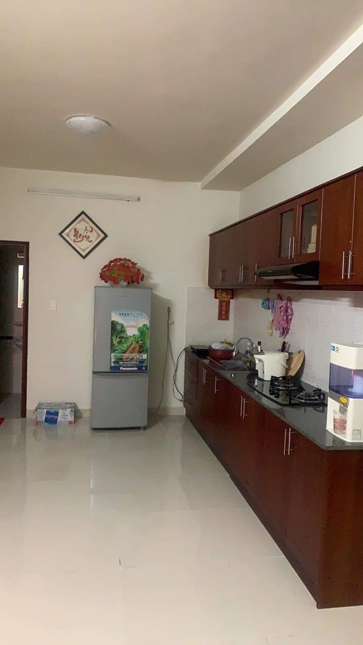 Cần cho thuê căn hộ Phú Thạnh dt 90m2, 3pn, giá 9tr, ở liền. Liên hệ 0384015896