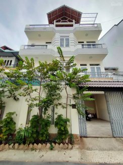 Cho thuê villa Thảo Điền 10x11m 3 lầu,thang máy