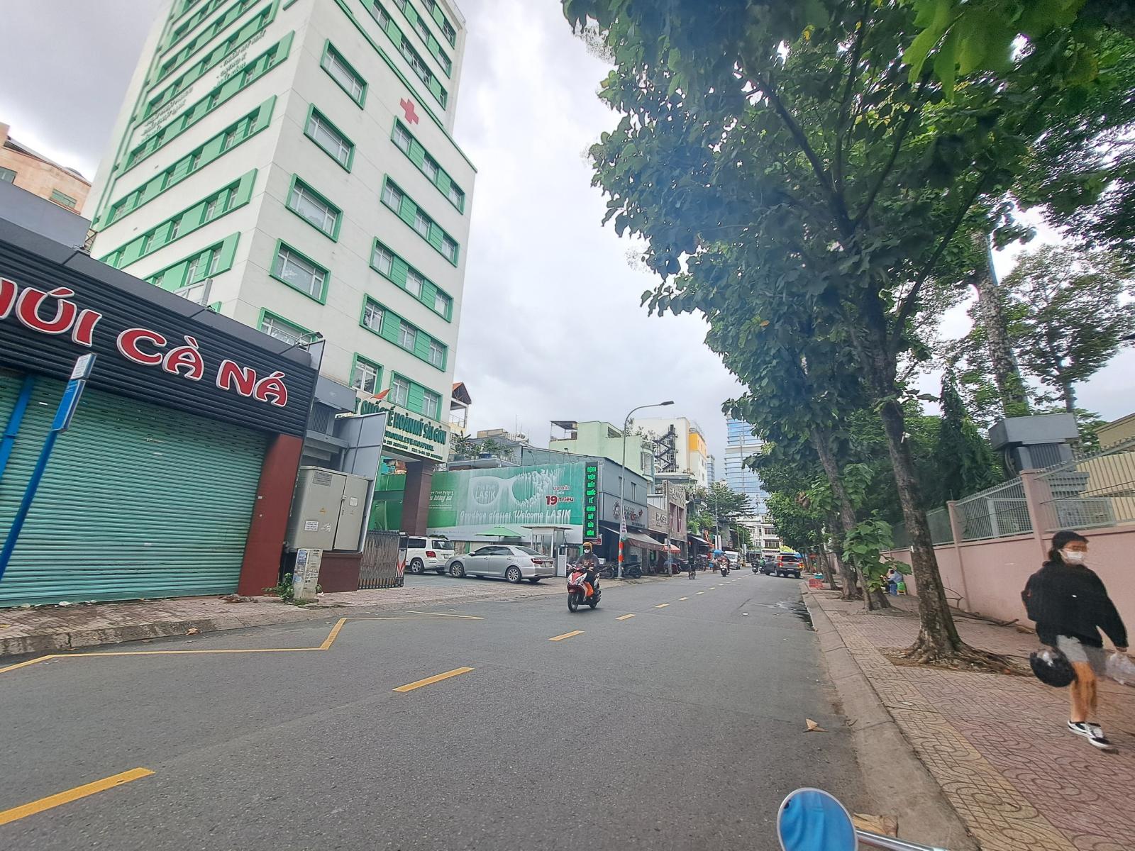 Cho thuê nhà đường Kỳ Đồng, P9, Quận 3 (18*35m) thuận tiện KD nhà hàng, quán ăn, cafe sang trọng