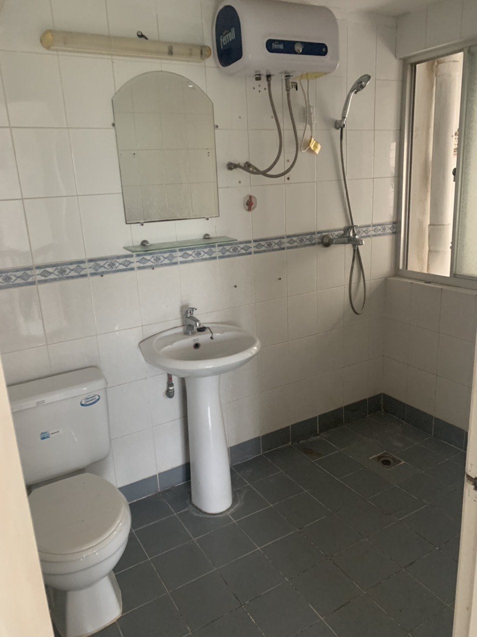 Cần cho thuê căn hộ Cảnh  ,Phú Mỹ Hưng giá 13tr/tháng LH:0909052673 Nguyệt 