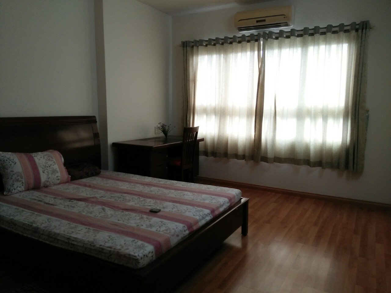 Cho thuê căn hộ chung cư tại Dự án PN-Techcons, Phú Nhuận, 130m2  giá 17.5 Triệu/tháng Full nội thất