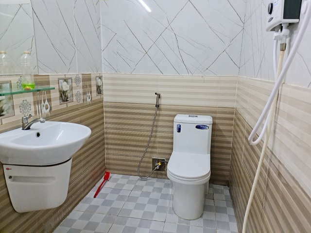 Cho thuê nhà ngay đầu hẻm đường 10, Phường Tăng Nhơn Phú B, TP Thủ Đức